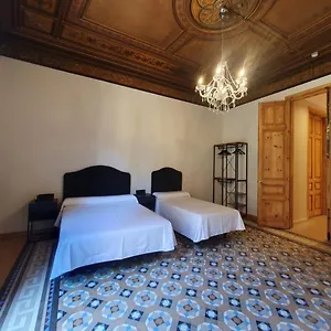 https://hostal-lausanne.topbarcelonahotels.com