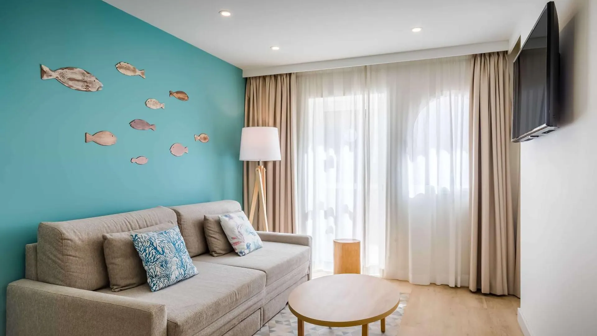 מלון Occidental Torremolinos Playa