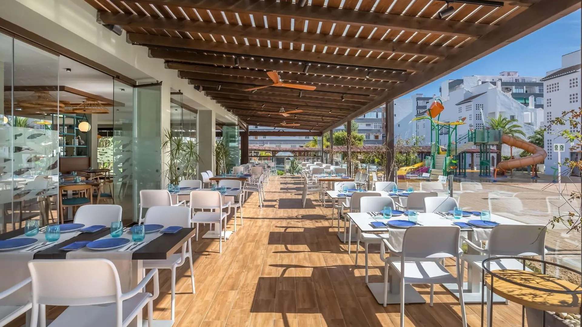 מלון Occidental Torremolinos Playa